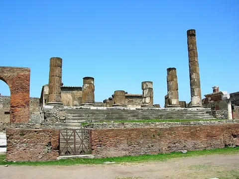 Tempio di Giove (VII.8.1)