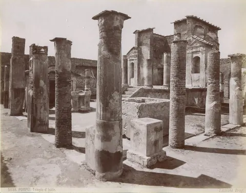 Tempio d'Iside (VIII.7.28)